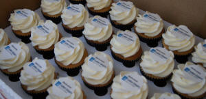 Corporate Logo Branded Cupcakes Printed Logo Topper Icing trade show events Hampshire, Southampton, Dorset, Sussex, London, profesional, experienced, Hampshire Fare