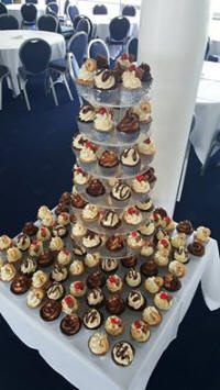 wedding party cupcakes cakes delivery southampton hampshire wow cupcakes logo branded corporate event trade show giveaway business anniversary ideas